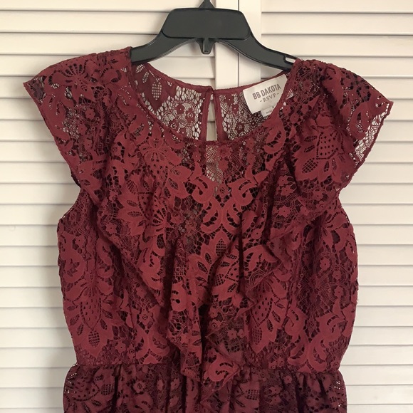 BB Dakota Embroidered Lace Dress - Picture 9 of 12
